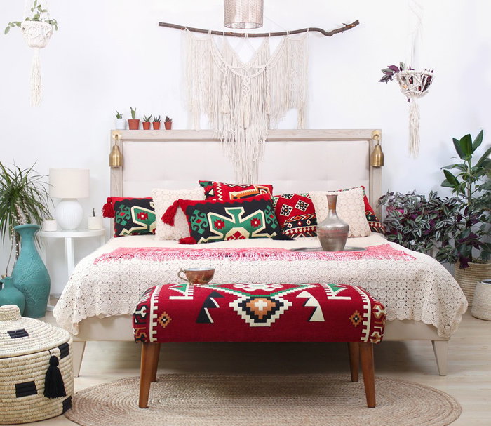 Atelier Del Sofa Puf Rojo Multicolor